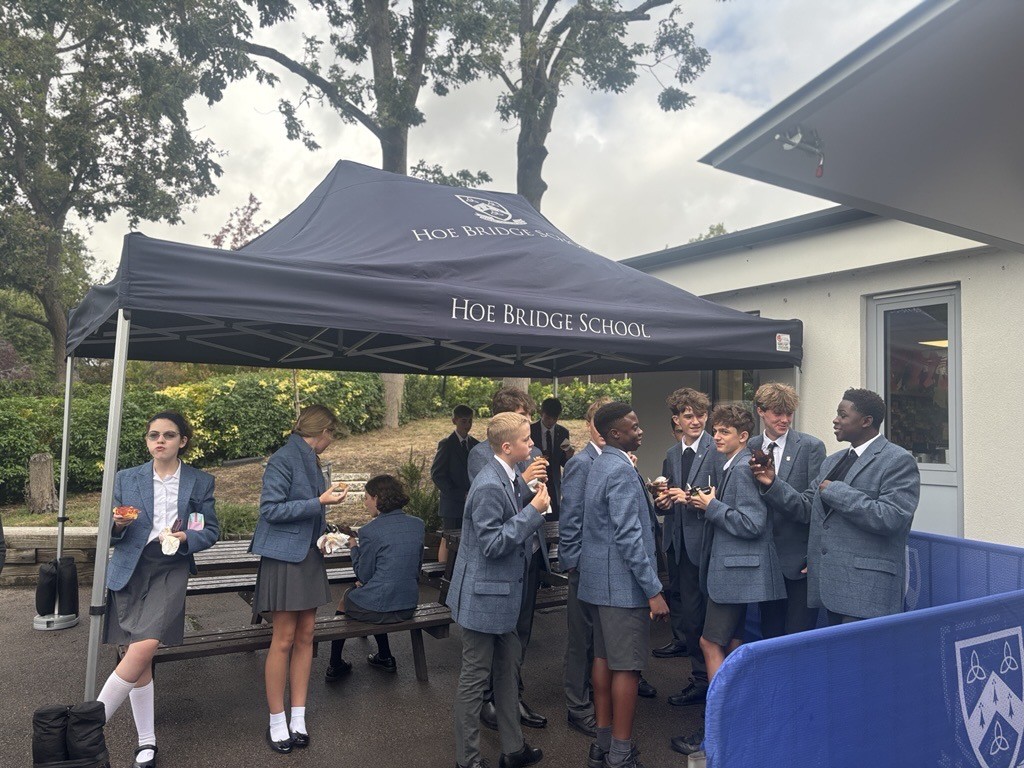 HOE BRIDGE WELCOMES IT'S FIRST YEAR 9 PUPILS